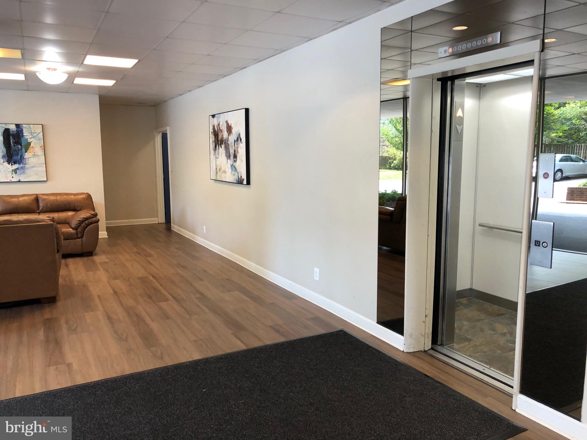 YORKTOWN CONDOMINIUM - Residential