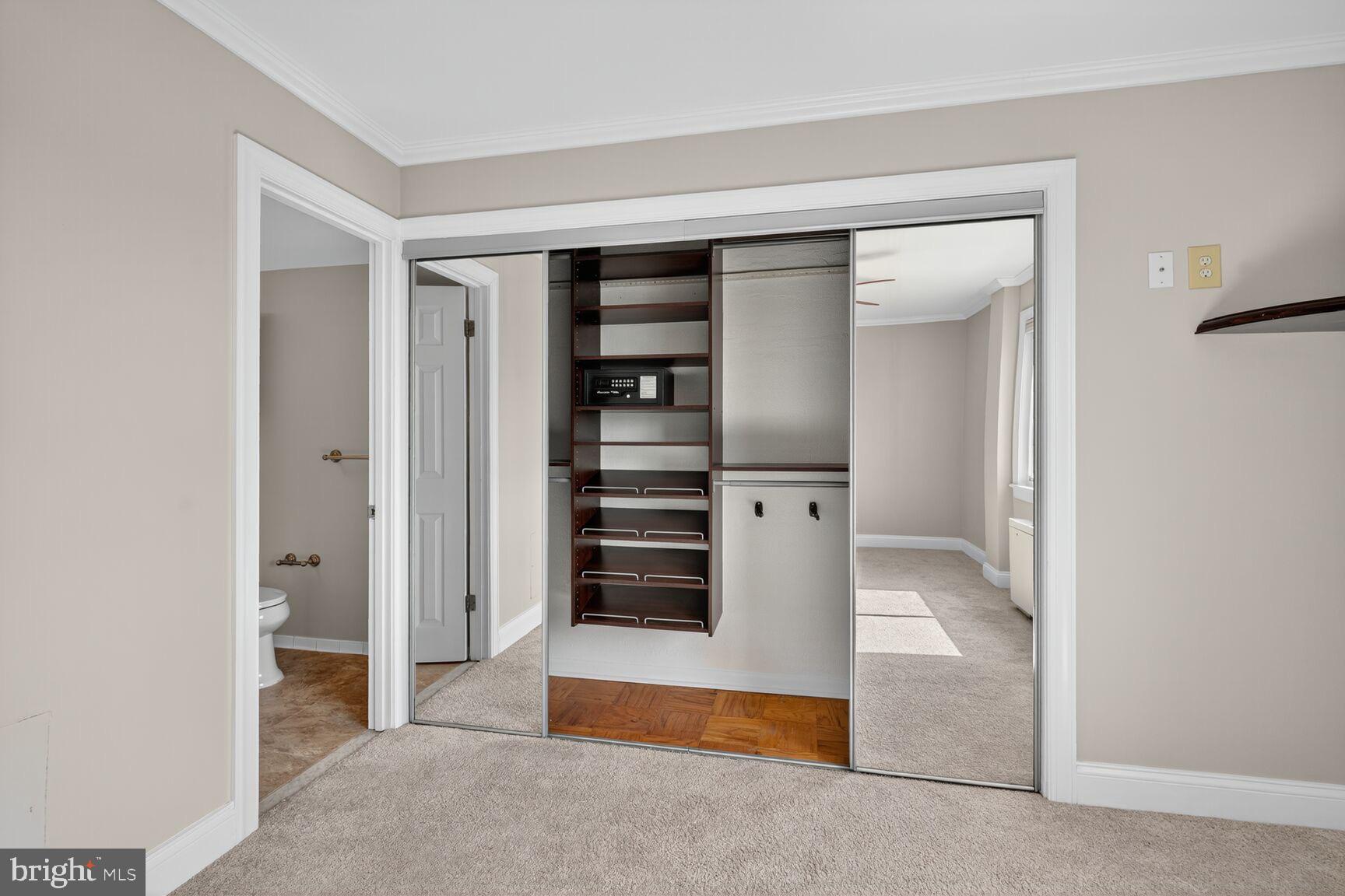 YORKTOWN CONDOMINIUM - Residential