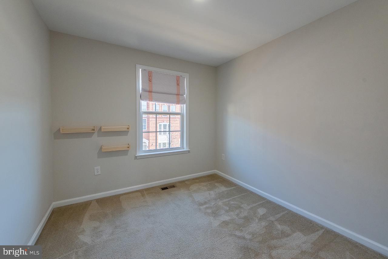 GOOSE CREEK PRESERVE - Residential