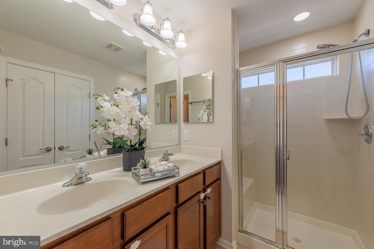 GOOSE CREEK PRESERVE - Residential