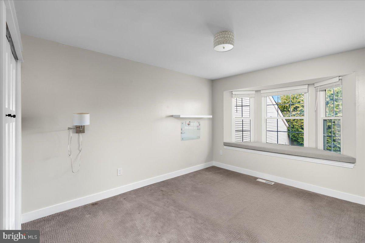 NEWTOWN GRANT - Residential