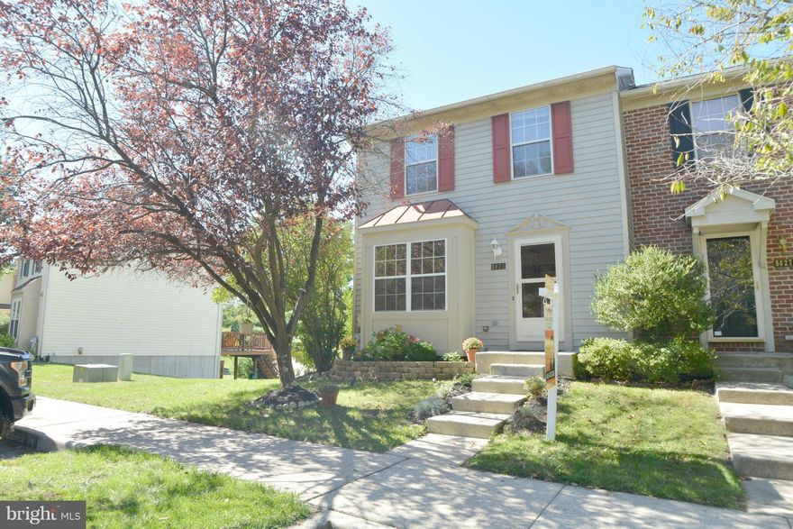 Beautiful End Unit 4 Bedrooms 3 Full Baths Townhouse in Centennial school Eliicott City!! Freshly painted with new carpet. Walkout level basement to open backyard! Enjoy the great view from the deck off the kitchen! House is facing East with plenty of sunlight! Easy commute to 29, 100, 103 and Rt 40. This one won't last long!