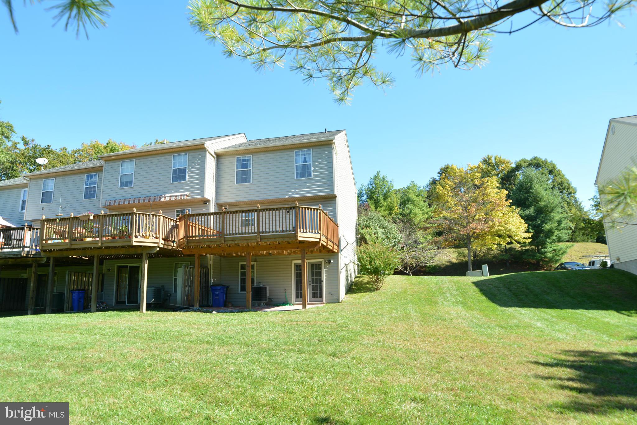 THE BLUFFS ELLICOTT MILL - Residential Lease