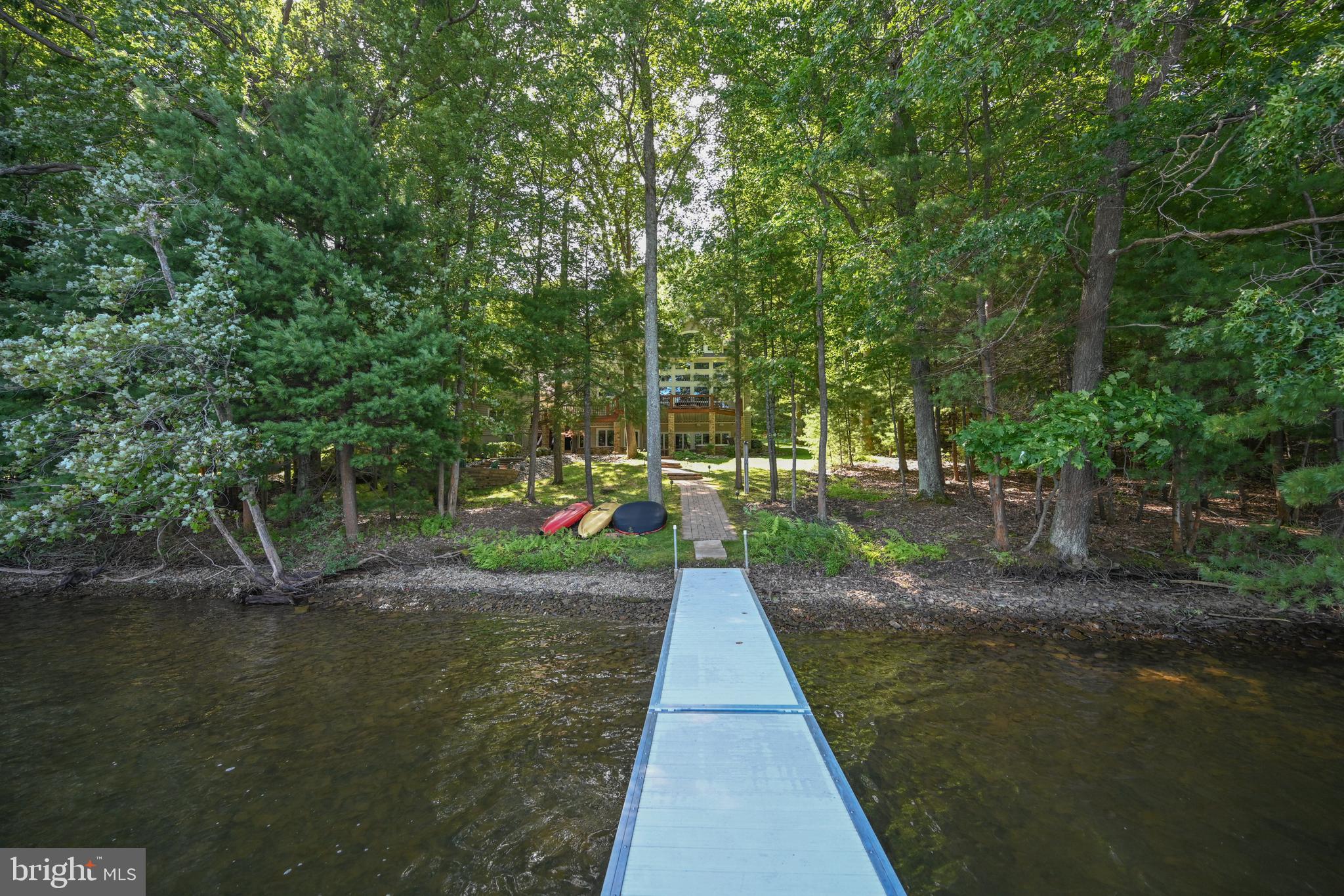 THOUSAND ACRES - Residential