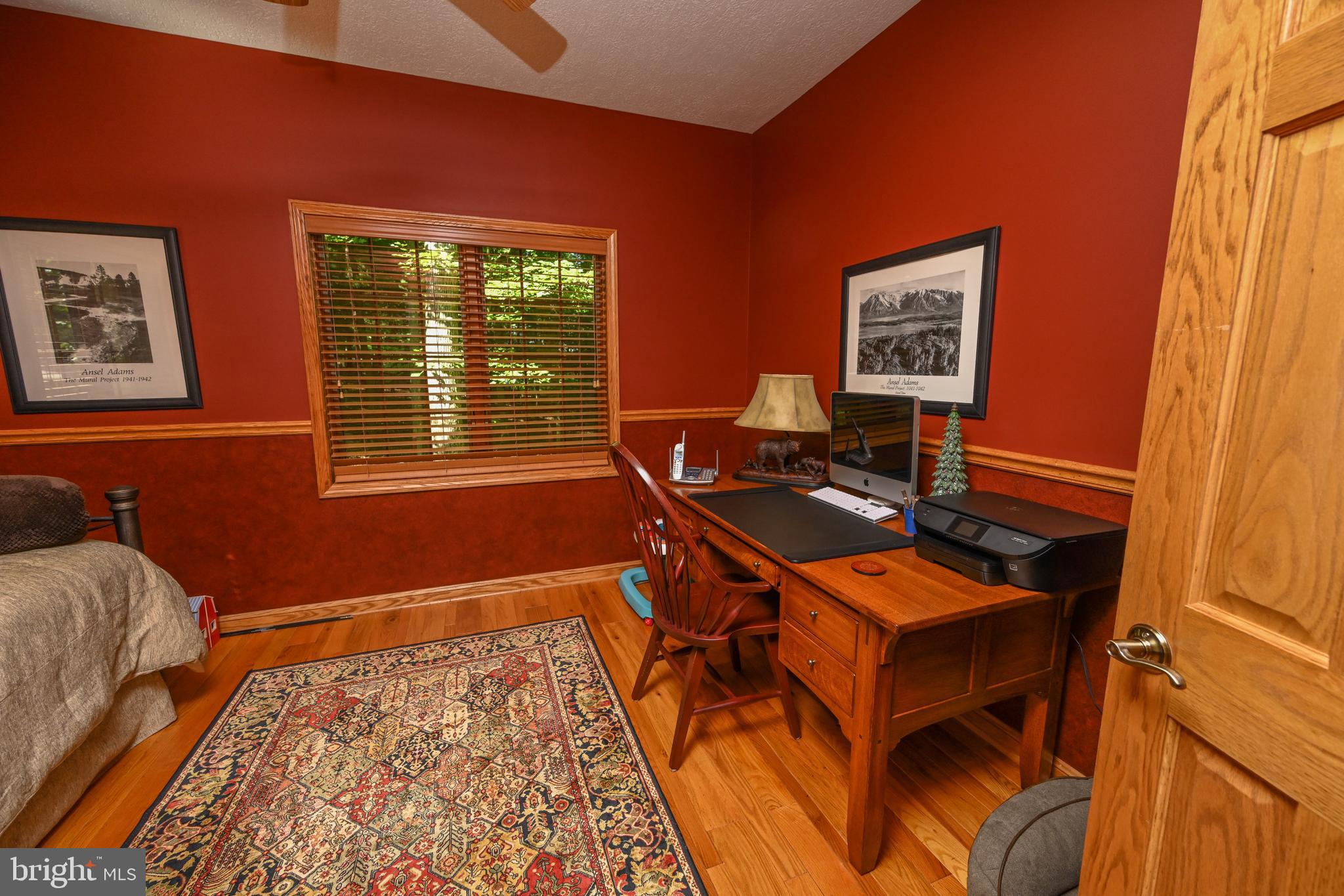 THOUSAND ACRES - Residential