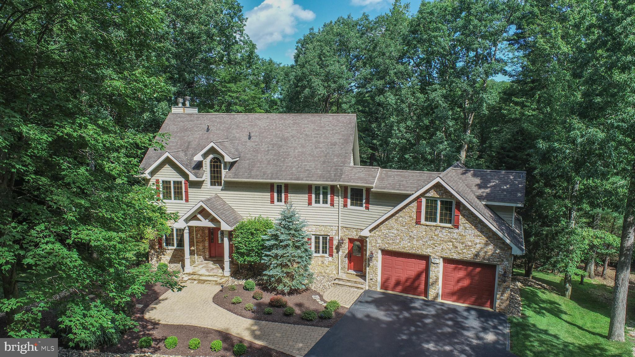 THOUSAND ACRES - Residential