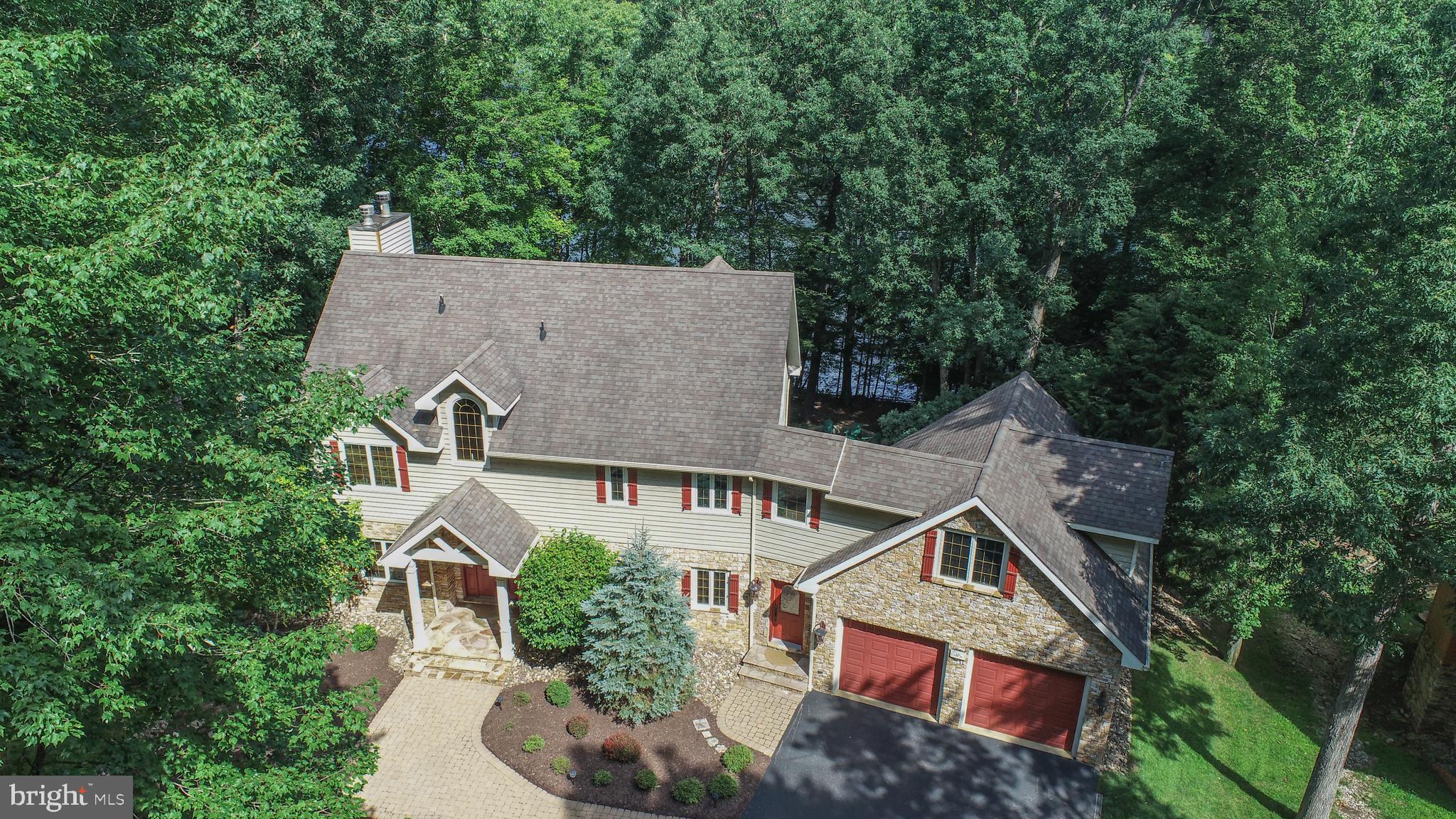 THOUSAND ACRES - Residential