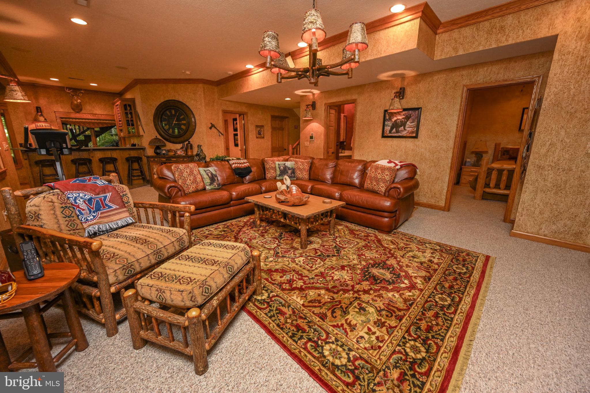 THOUSAND ACRES - Residential