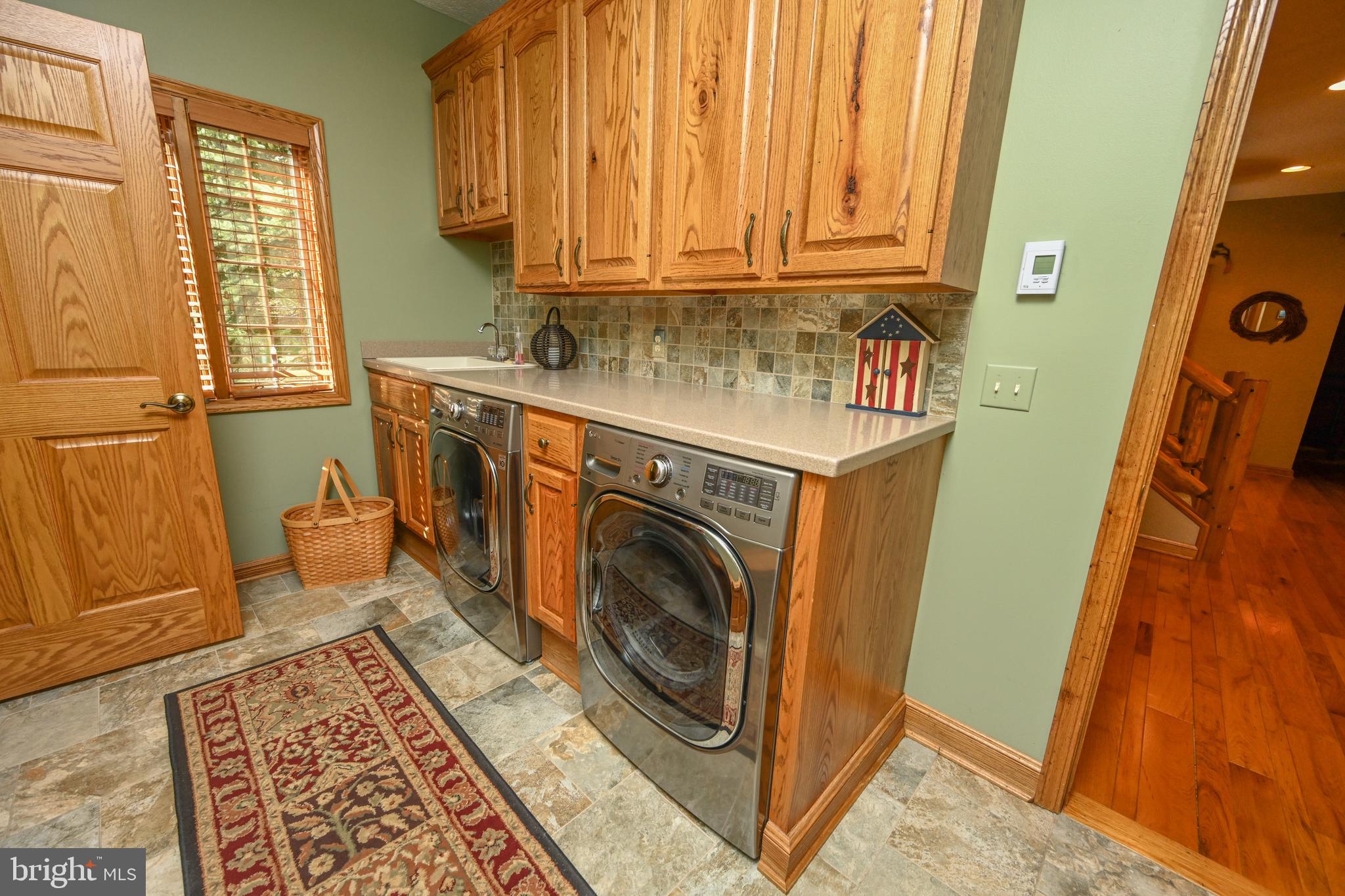 THOUSAND ACRES - Residential