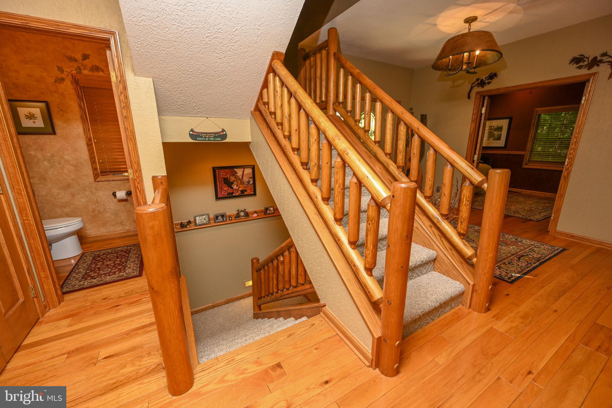 THOUSAND ACRES - Residential