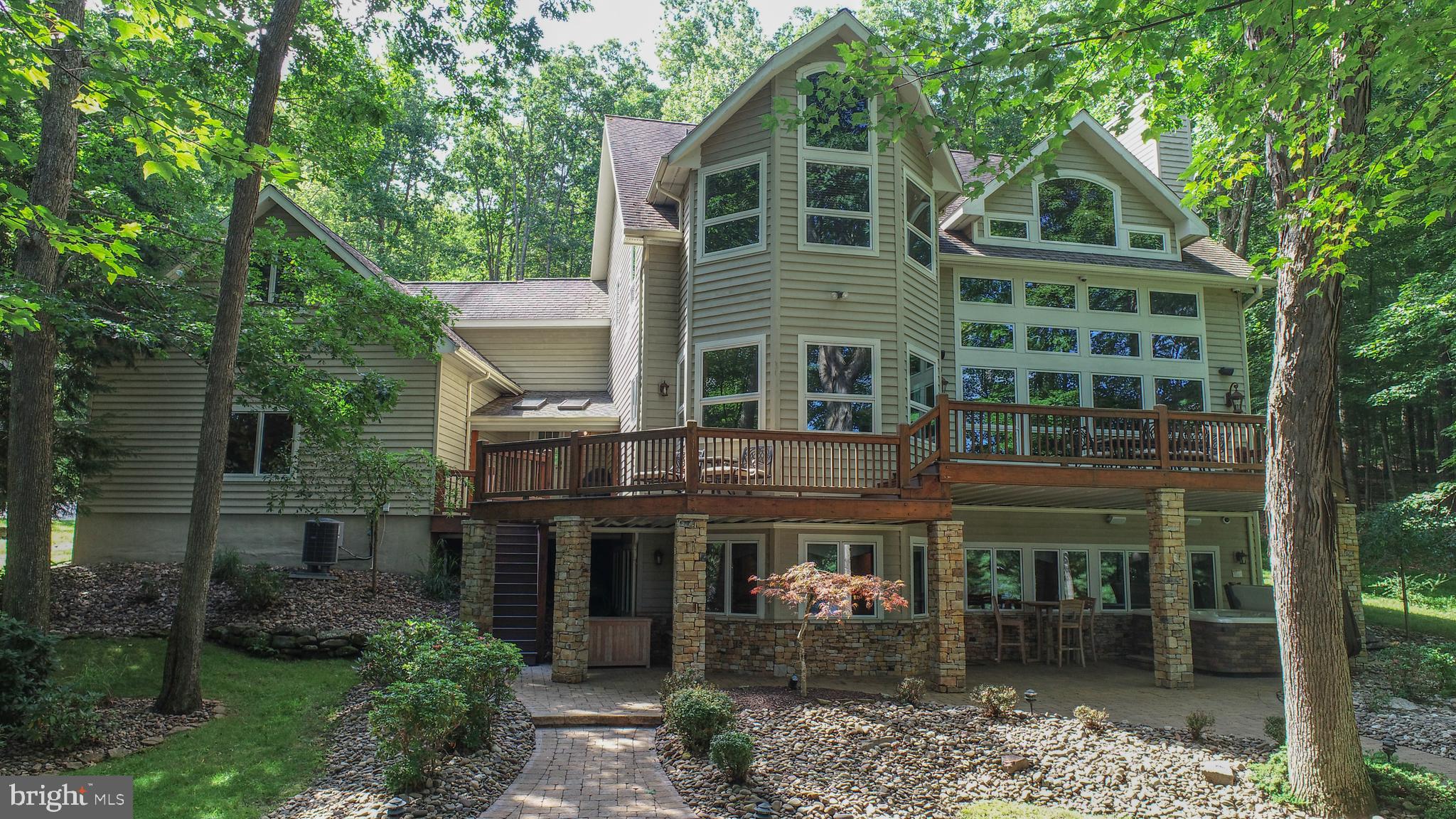 THOUSAND ACRES - Residential