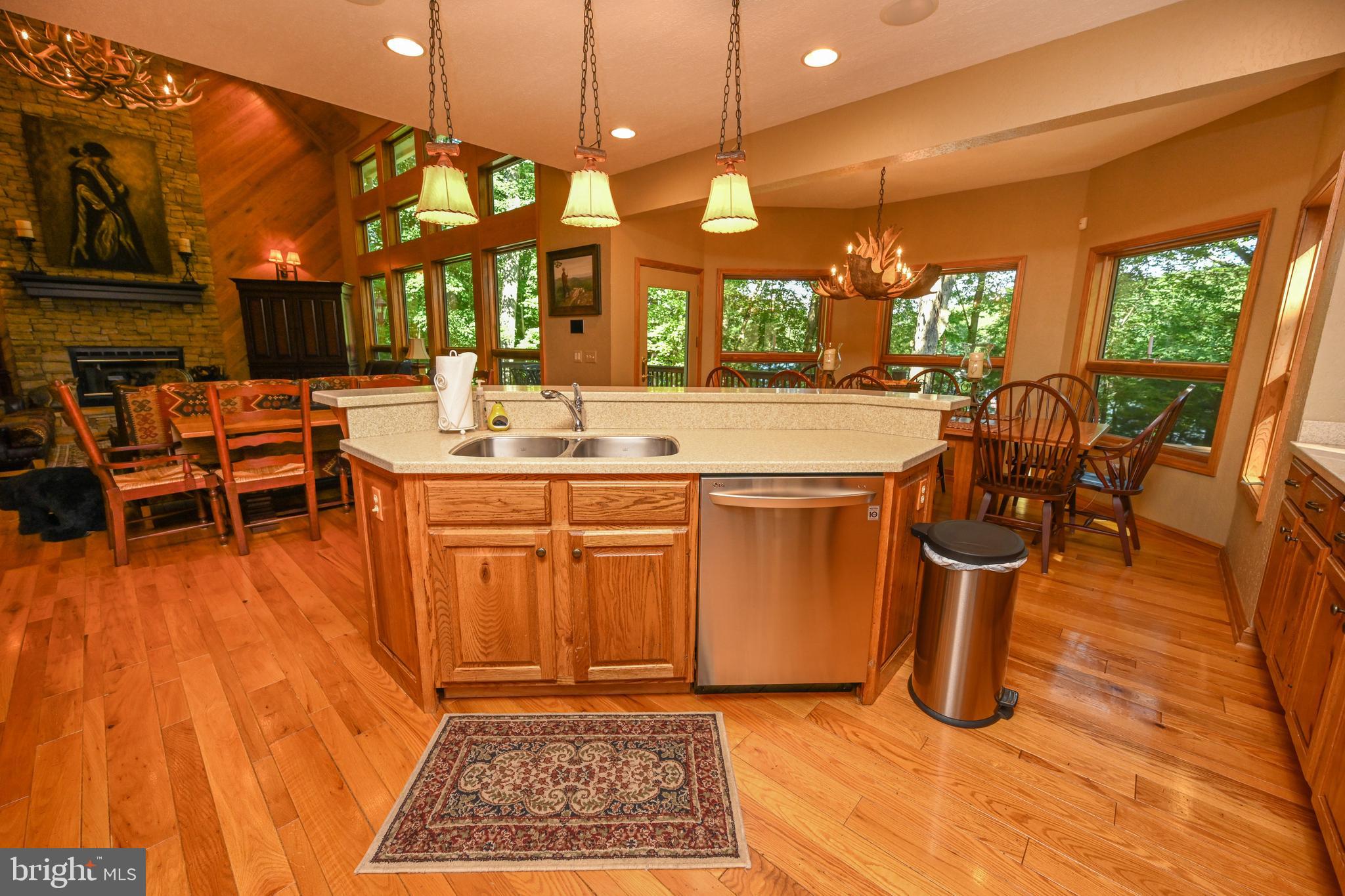 THOUSAND ACRES - Residential