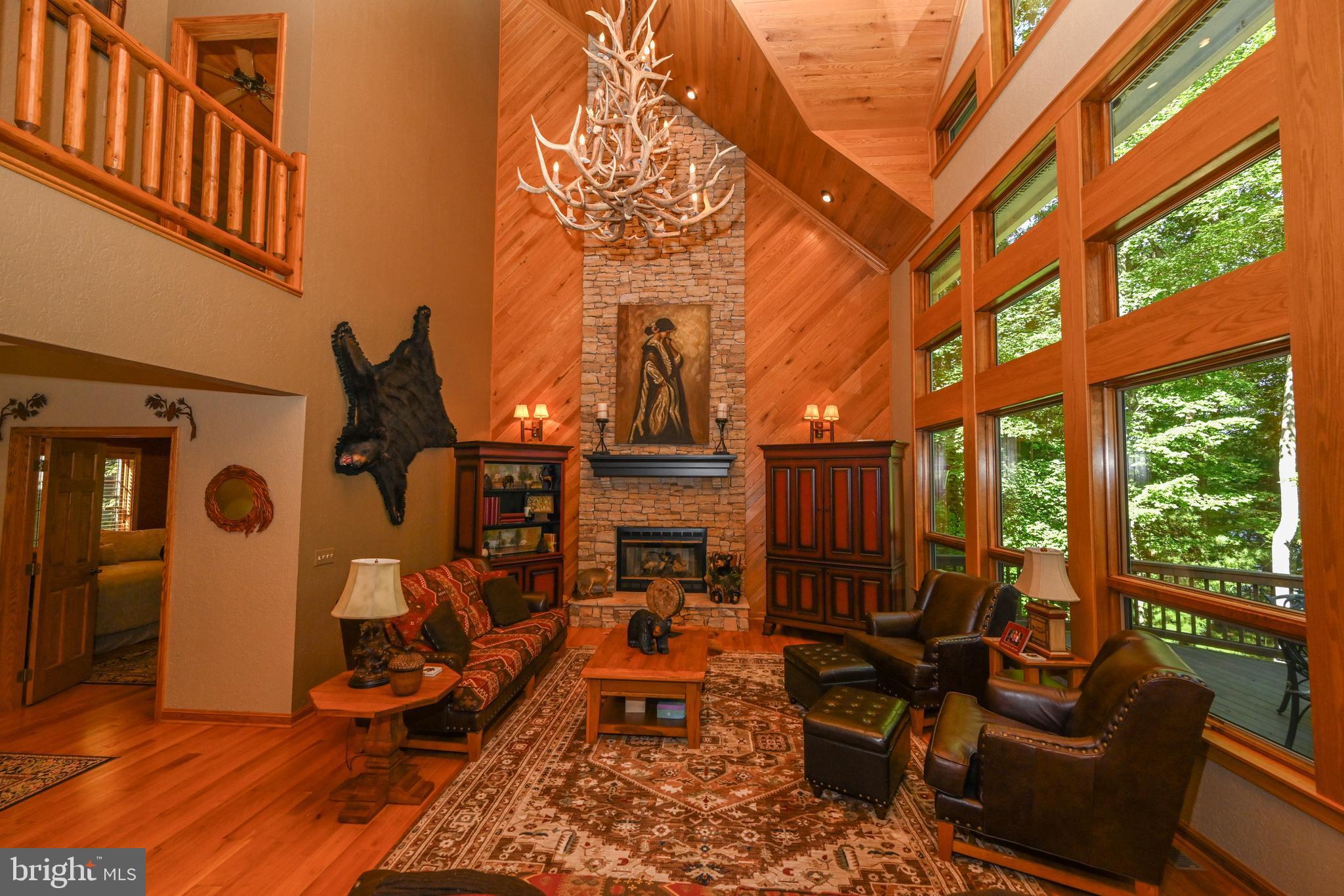 THOUSAND ACRES - Residential