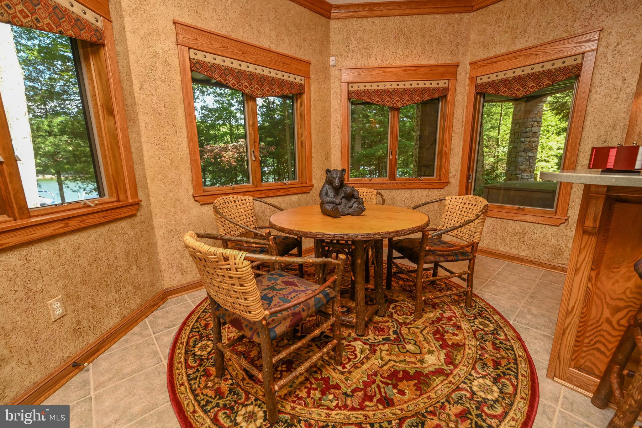 THOUSAND ACRES - Residential