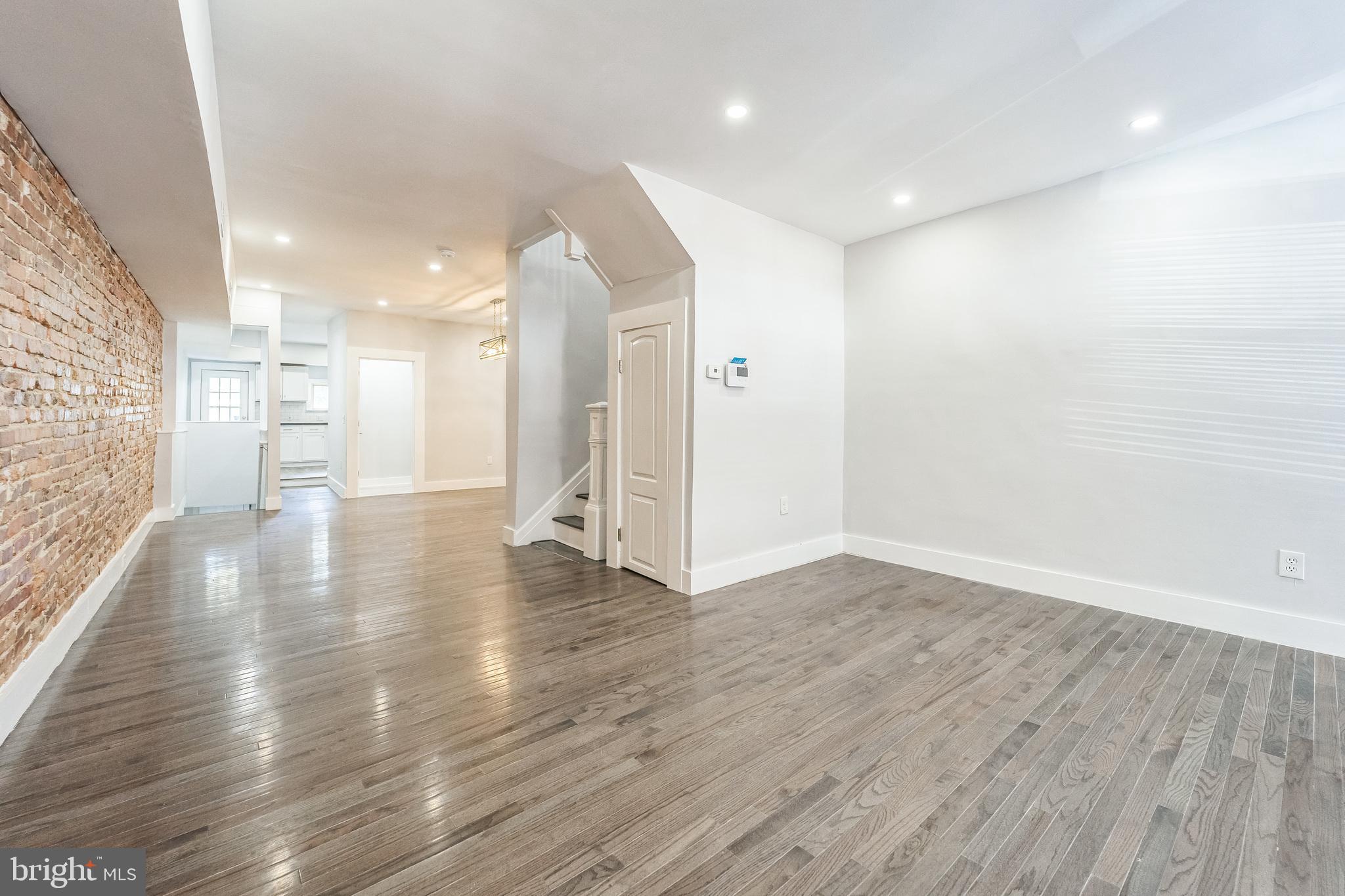 RESERVOIR HILL - Residential
