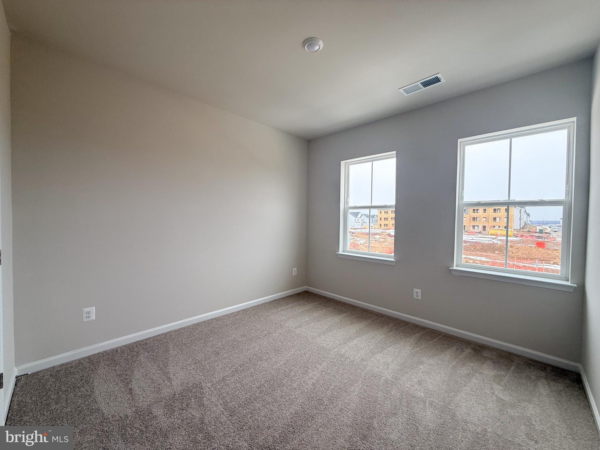 RED CLOVER MEADOWS - Residential Lease