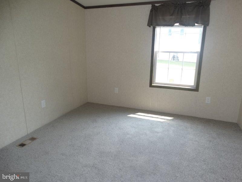 COLONIAL ESTATES - Residential