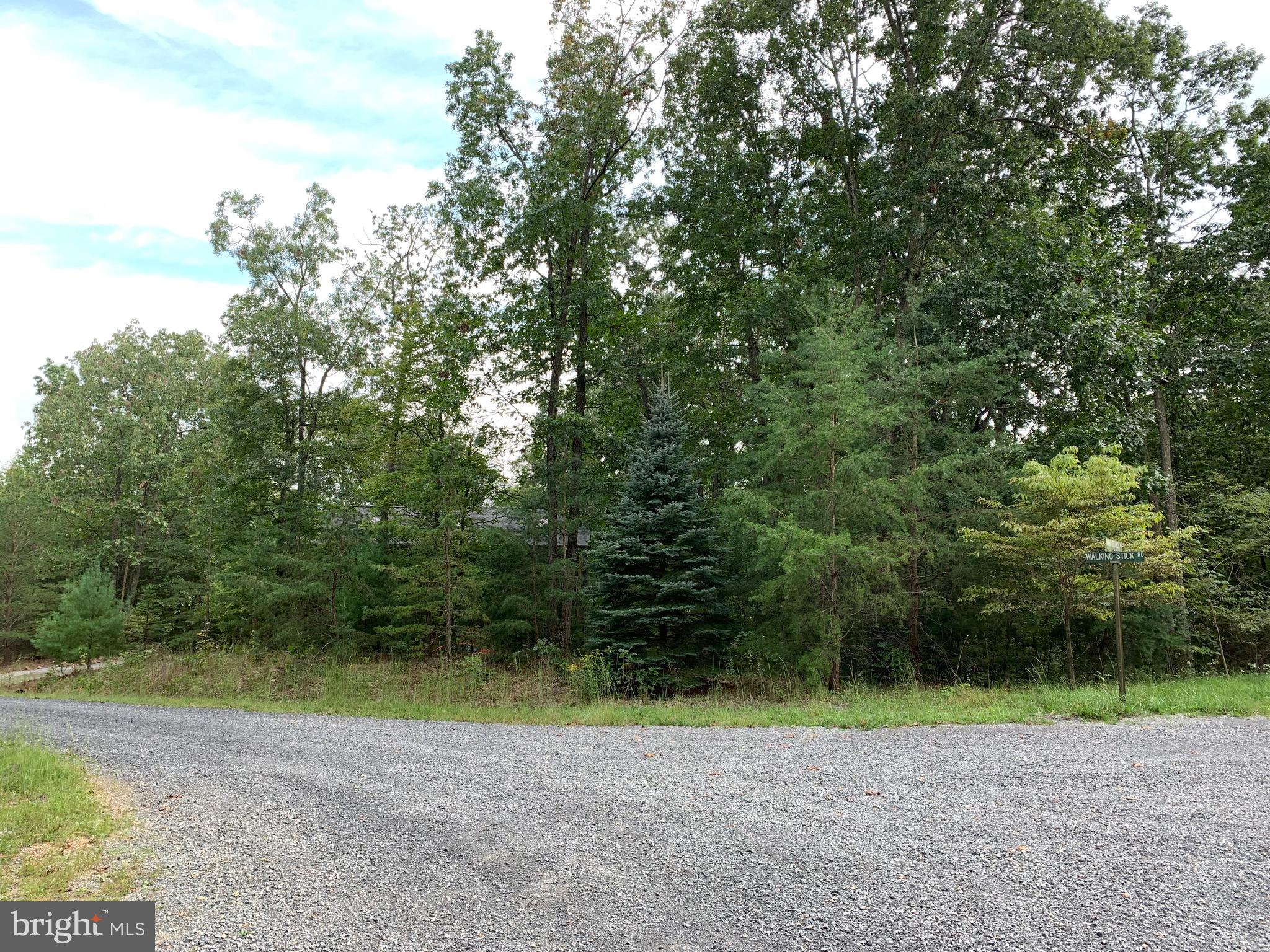 THE SUMMIT AT LOST RIVER - Residential