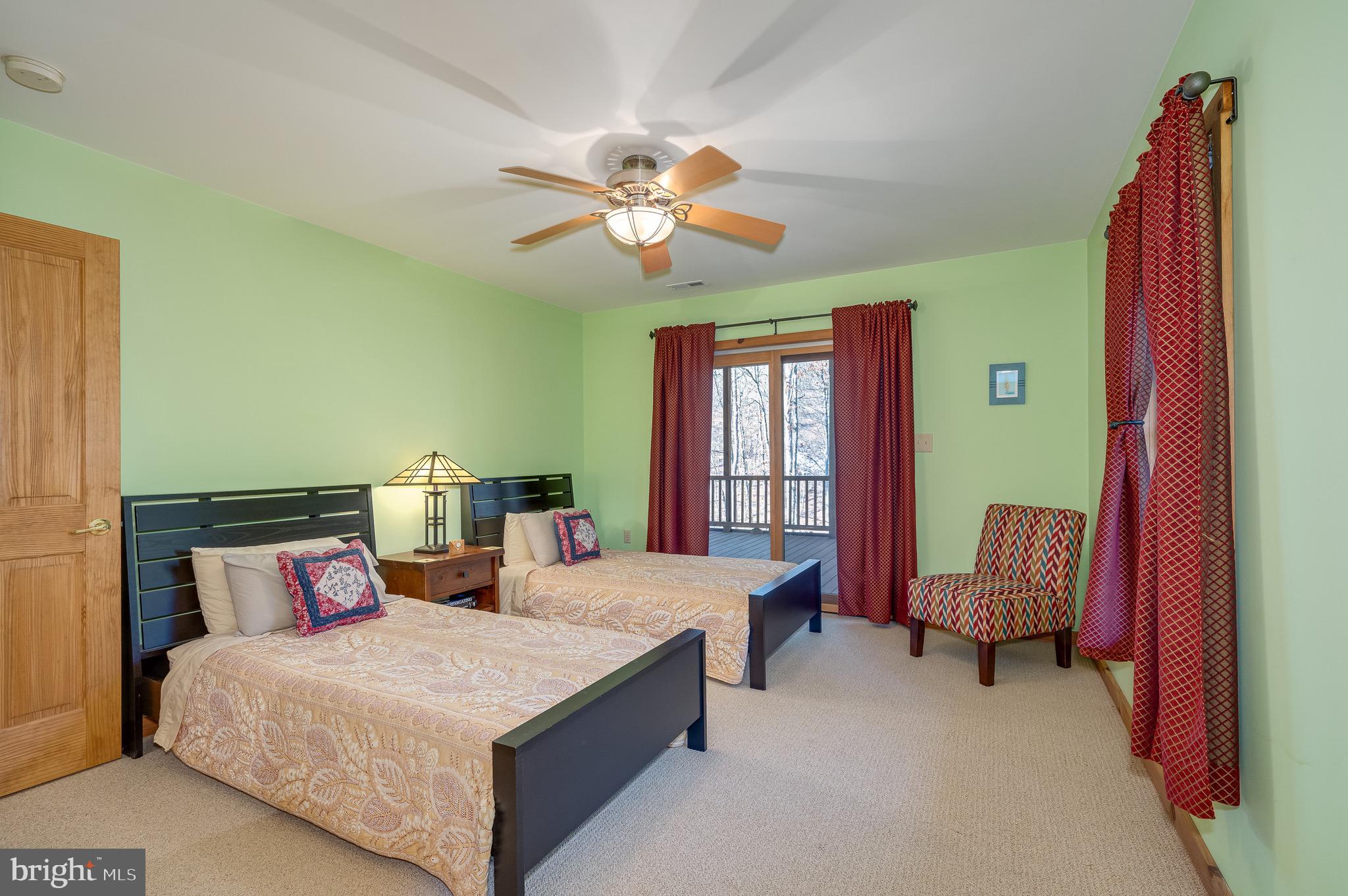 THE SUMMIT AT LOST RIVER - Residential