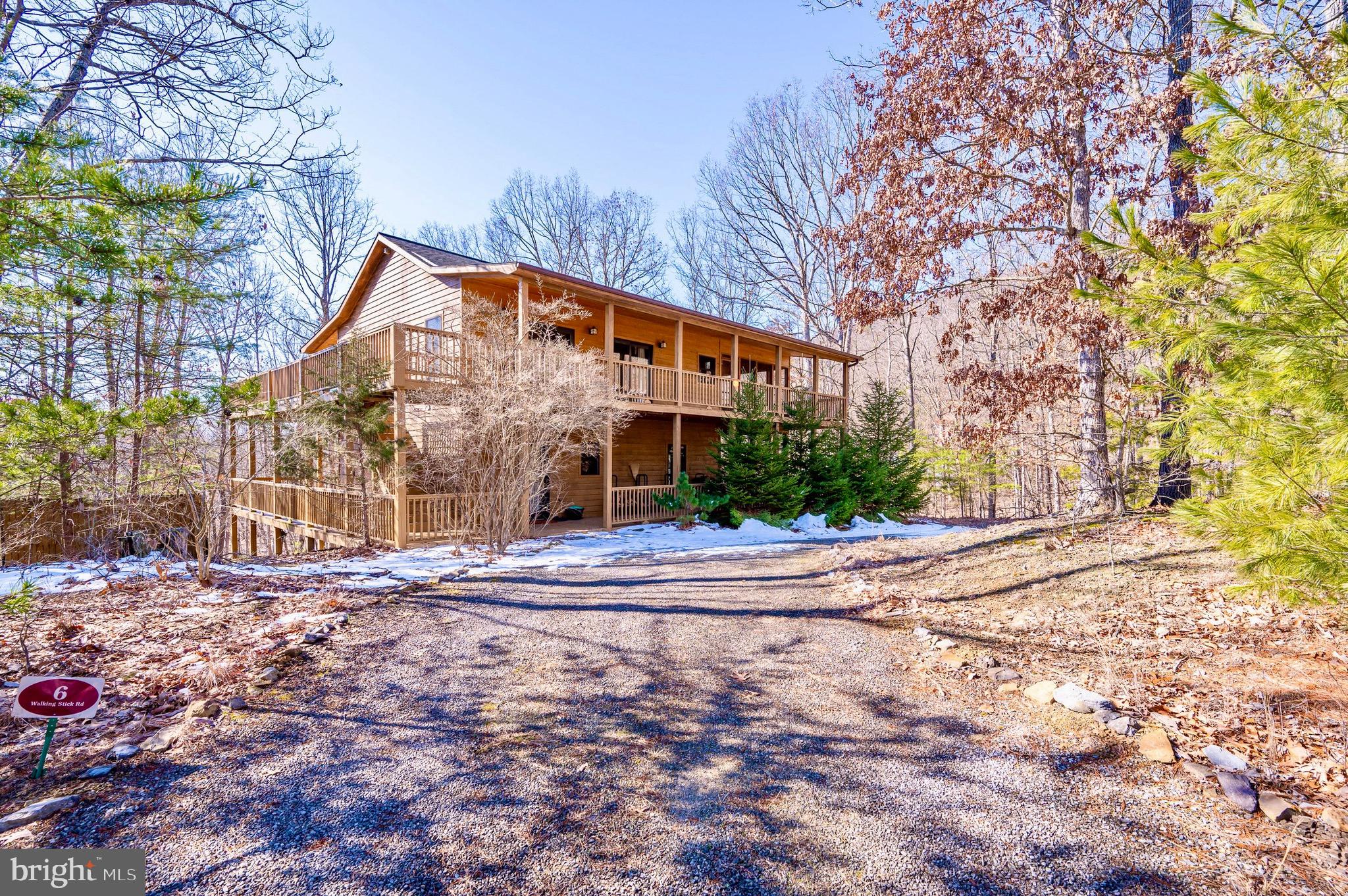 THE SUMMIT AT LOST RIVER - Residential