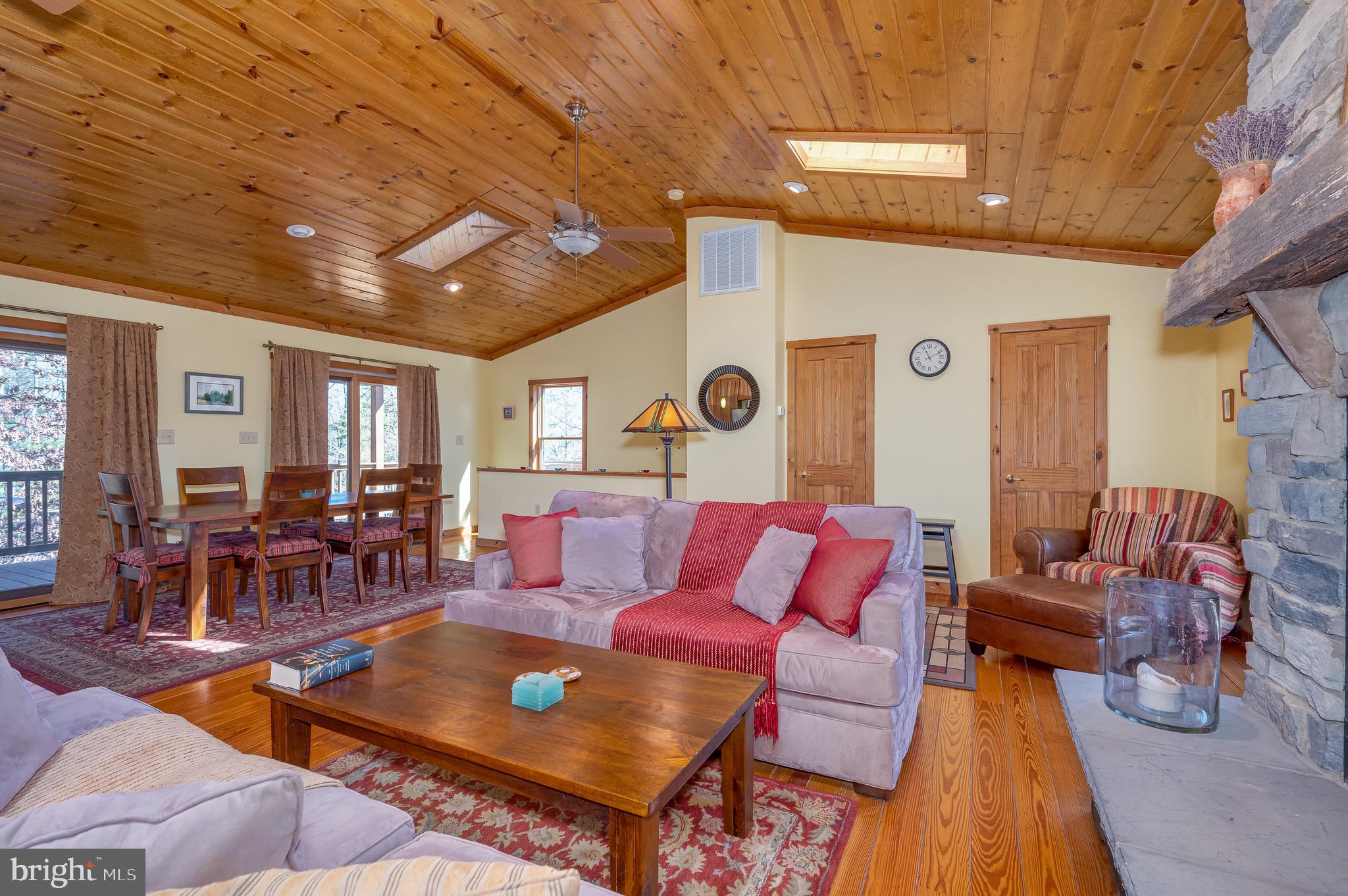 THE SUMMIT AT LOST RIVER - Residential