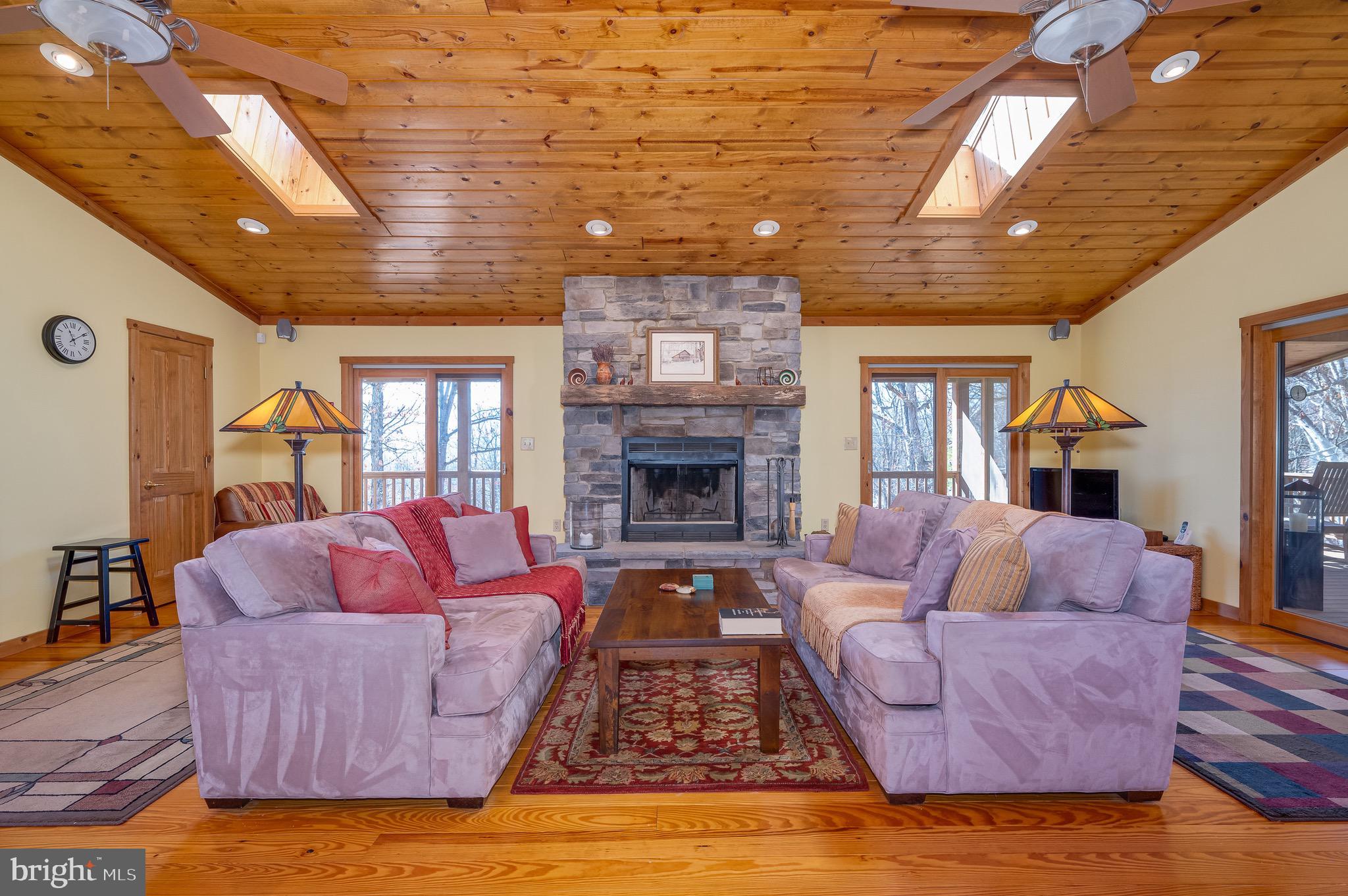 THE SUMMIT AT LOST RIVER - Residential