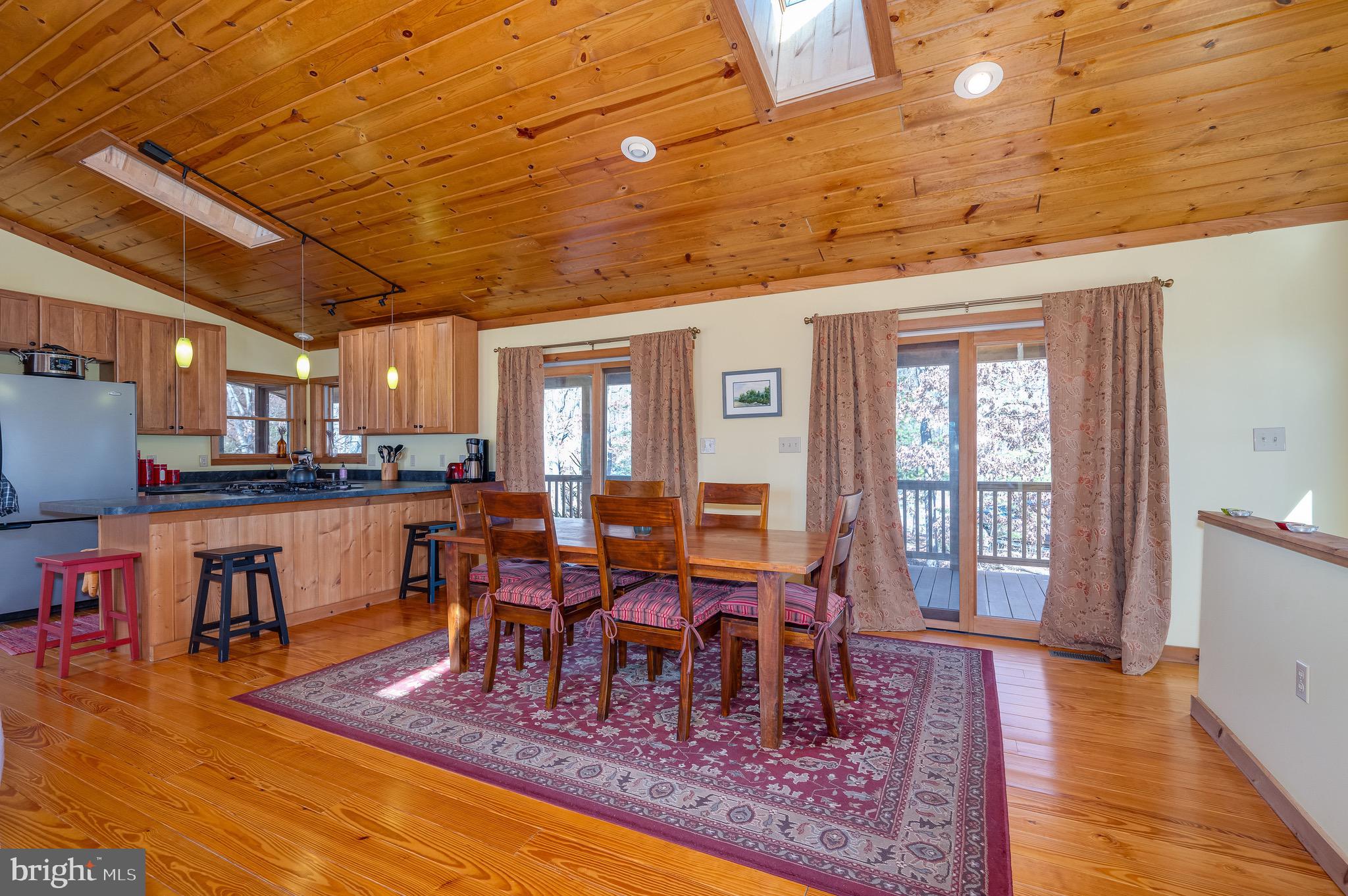 THE SUMMIT AT LOST RIVER - Residential