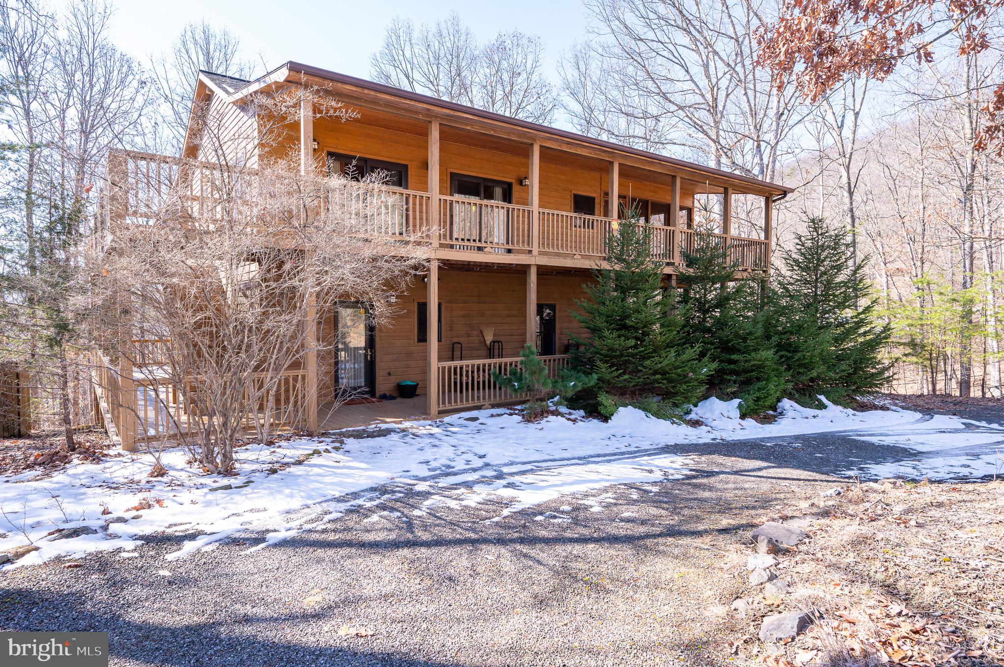 THE SUMMIT AT LOST RIVER - Residential