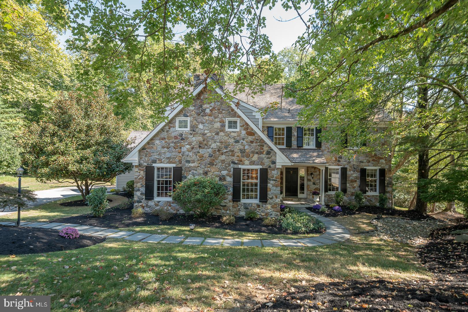 STONEGATE - Residential