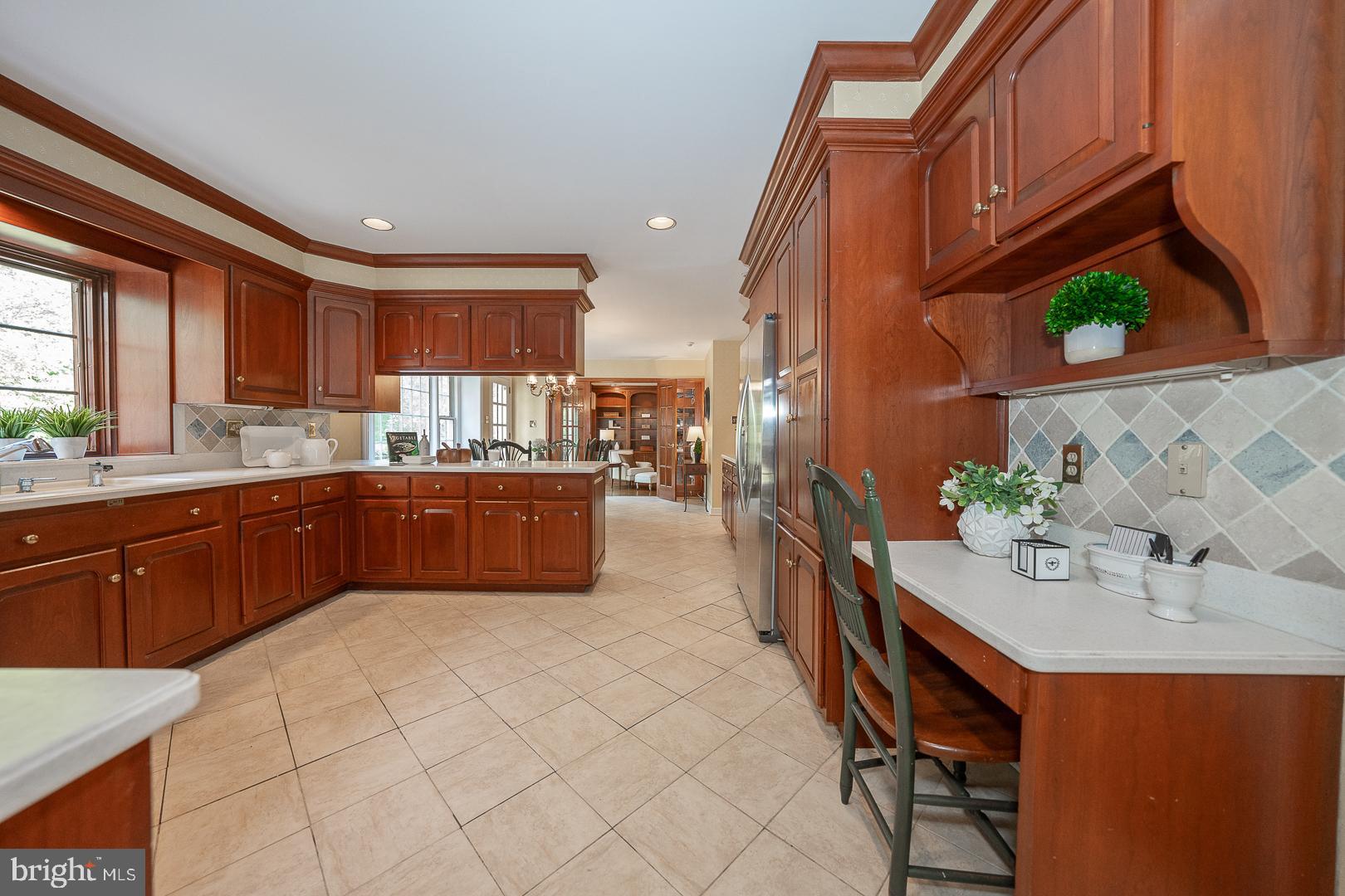 STONEGATE - Residential