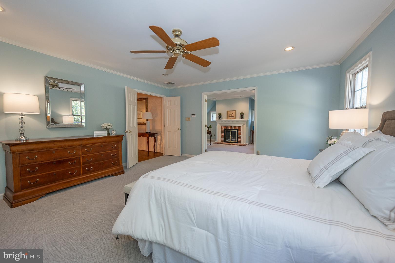 STONEGATE - Residential