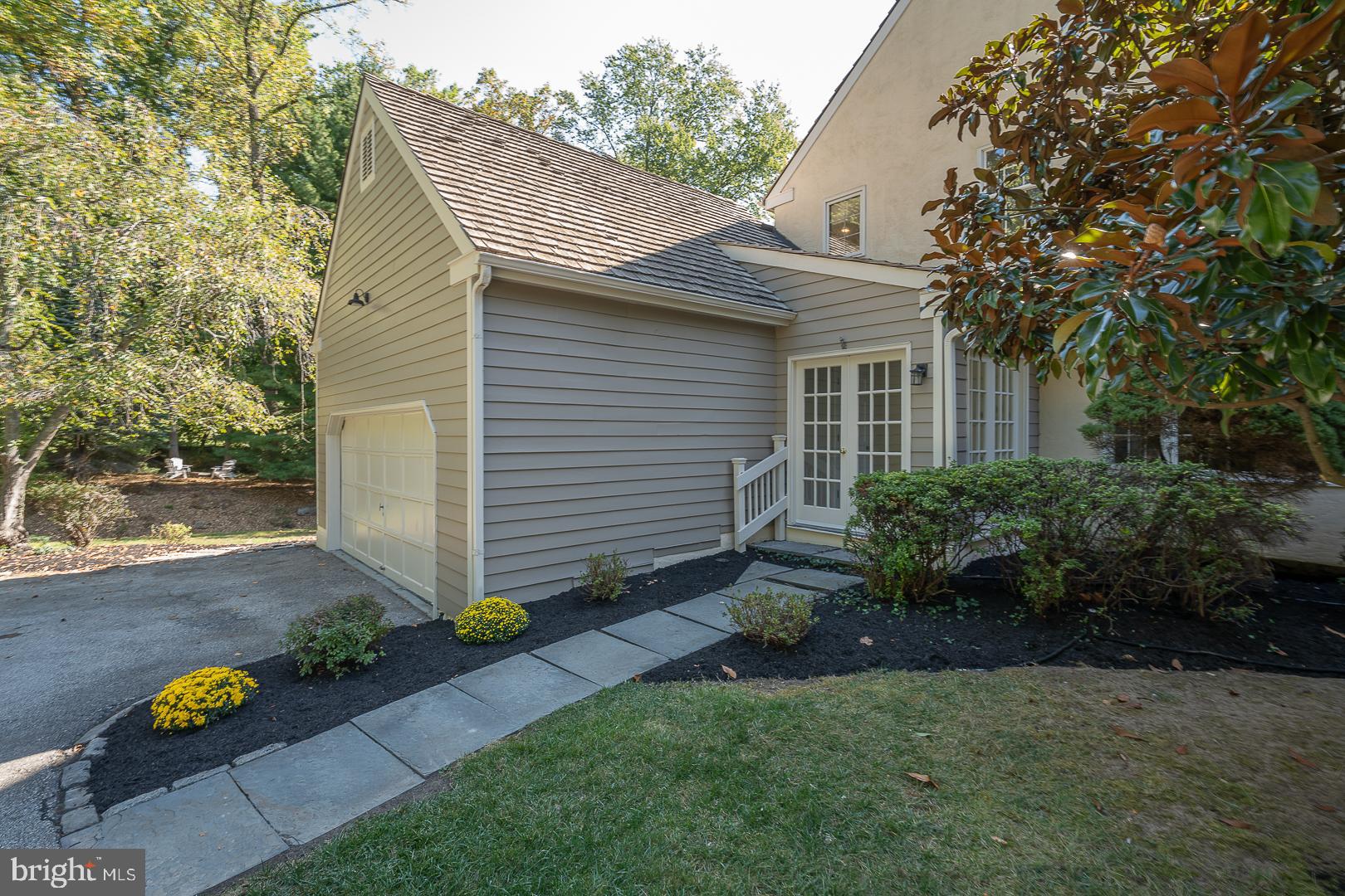 STONEGATE - Residential