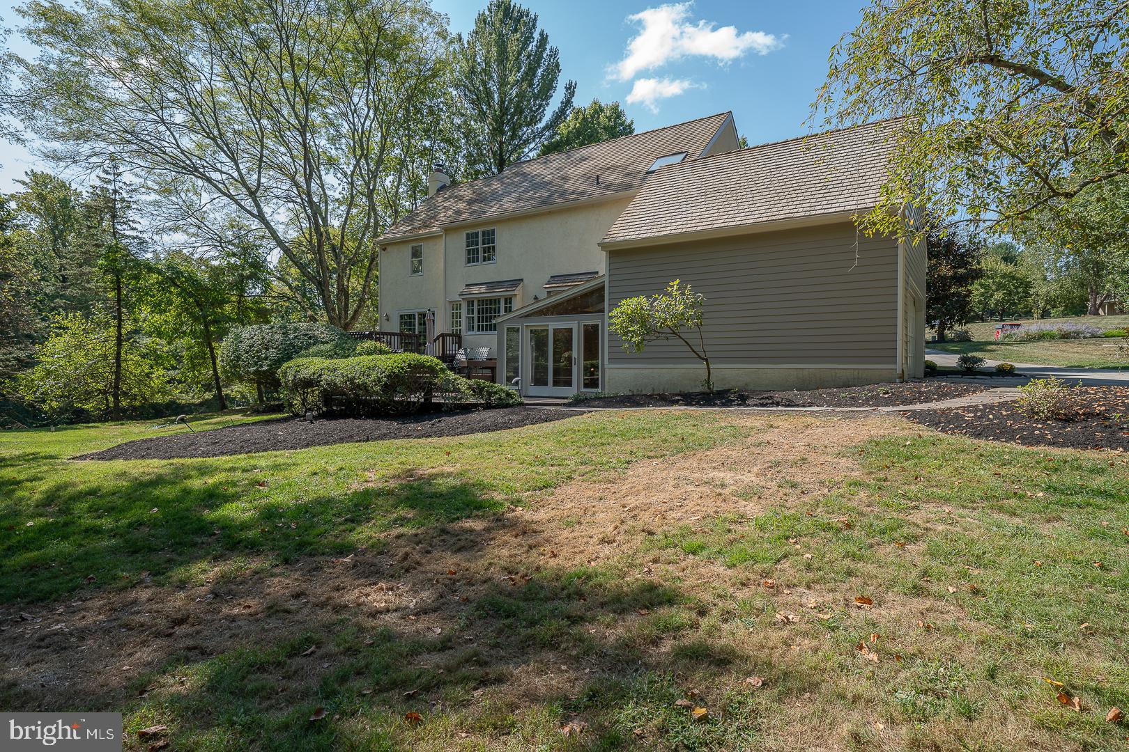 STONEGATE - Residential