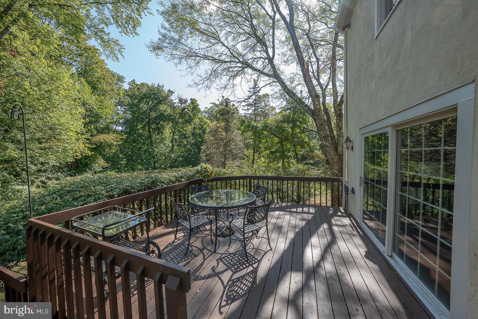 STONEGATE - Residential