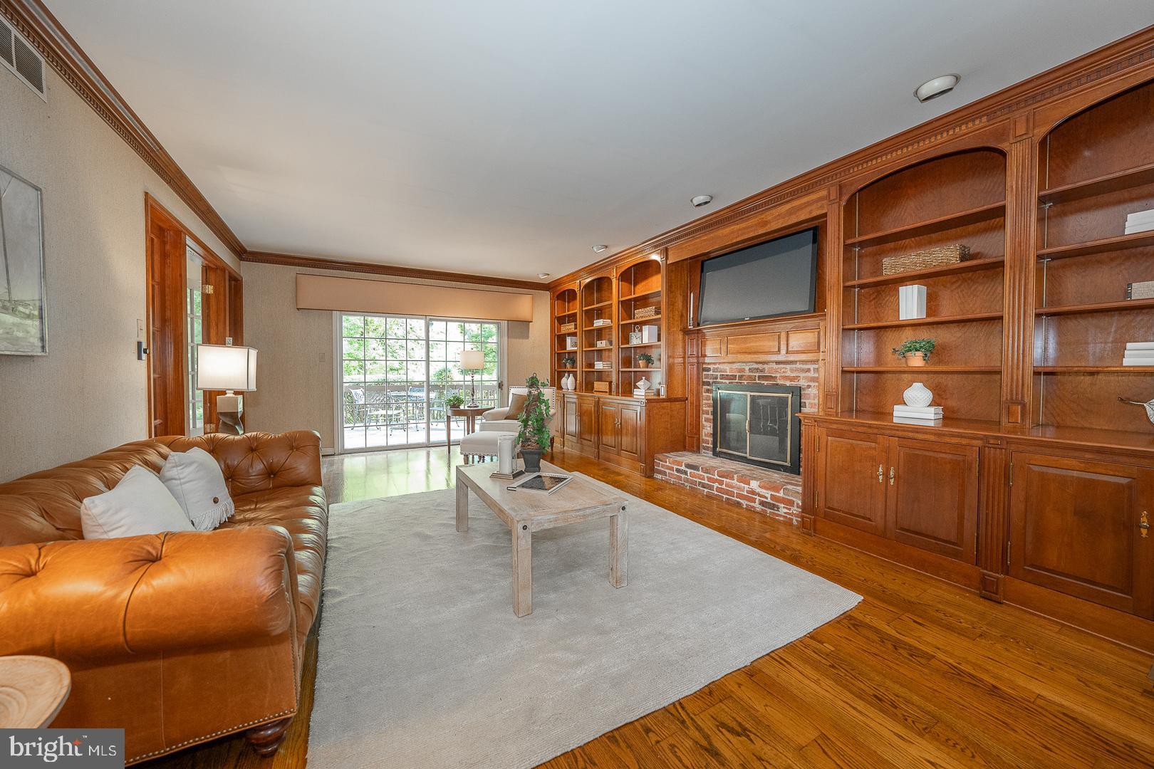 STONEGATE - Residential