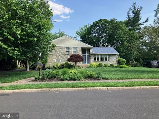Jenkintown, Pennsylvania 19046, United States, 4 Bedrooms Bedrooms, ,3 BathroomsBathrooms,Residential,Active,149691
