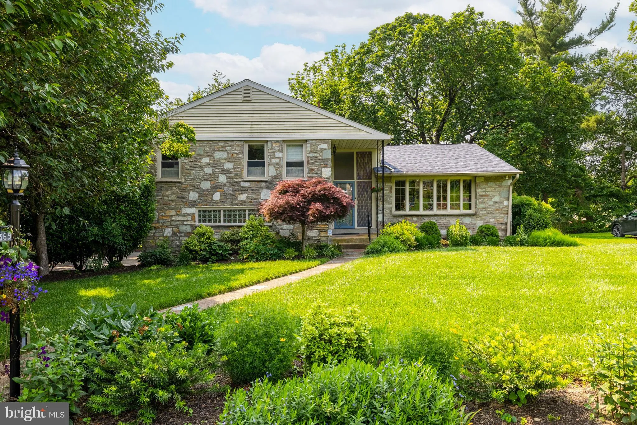 Jenkintown, Pennsylvania 19046, United States, 4 Bedrooms Bedrooms, ,3 BathroomsBathrooms,Residential,Active,149691