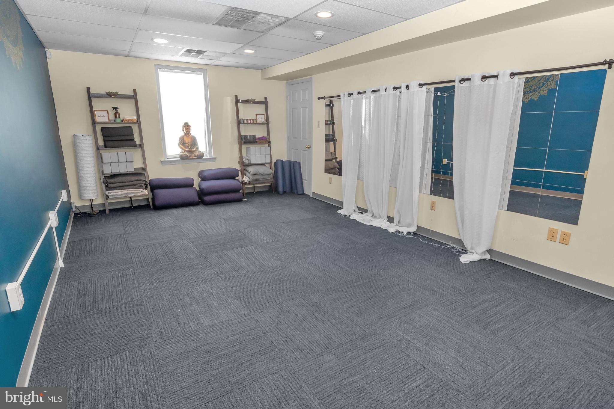 POTTSTOWN - Commercial Sale