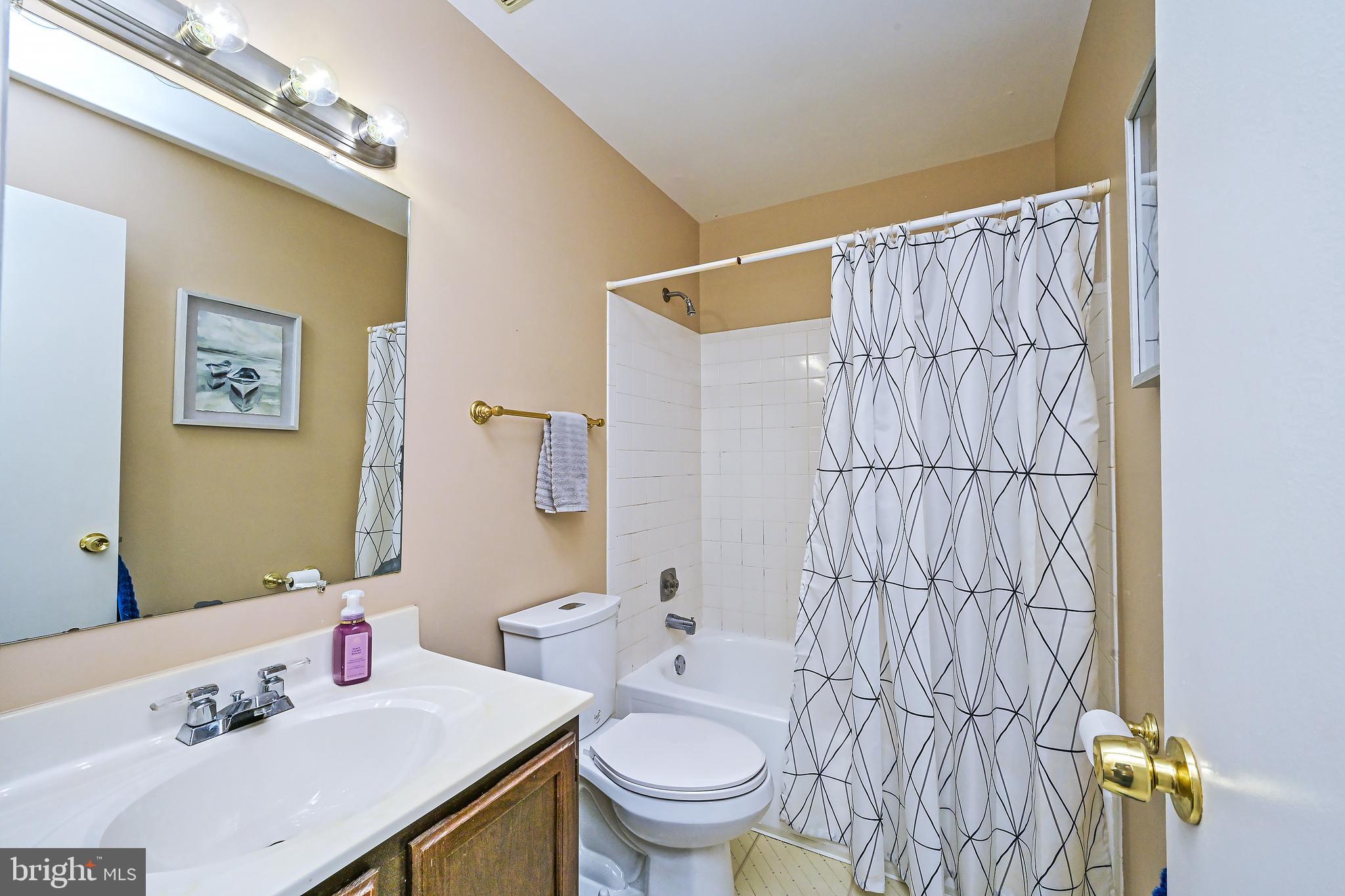 WOODWALK - Residential Lease