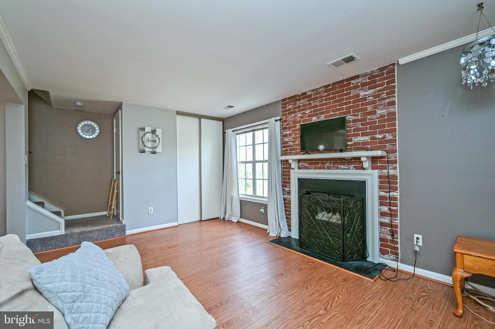 WOODWALK - Residential Lease