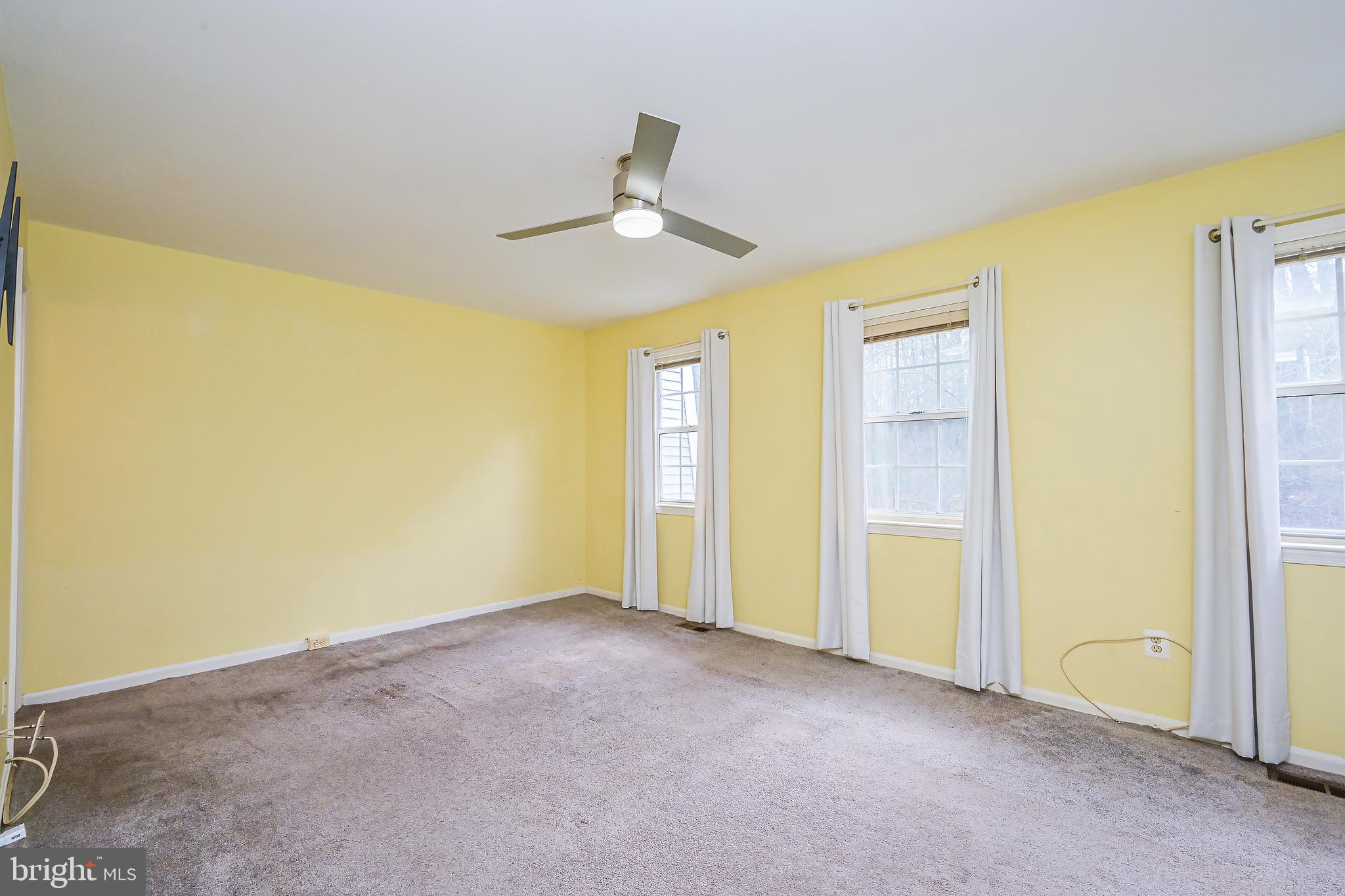 WOODWALK - Residential Lease