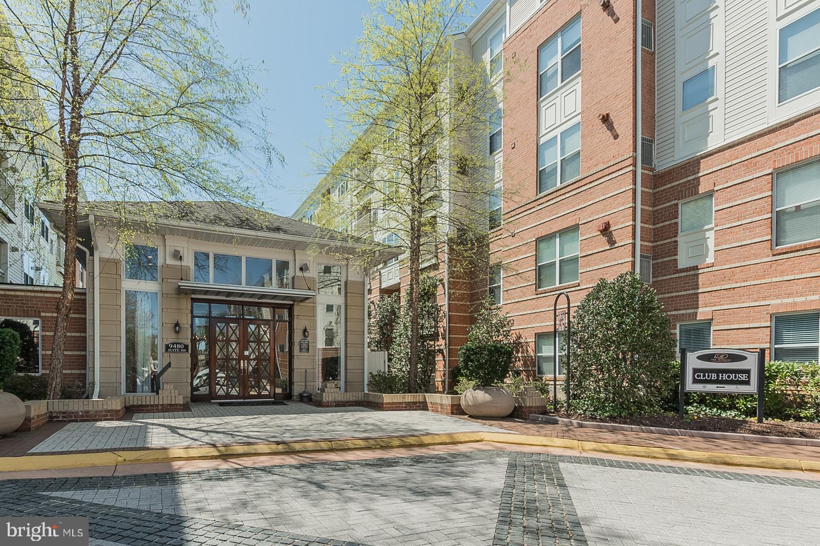 MARQUIS AT VIENNA STATION - Residential