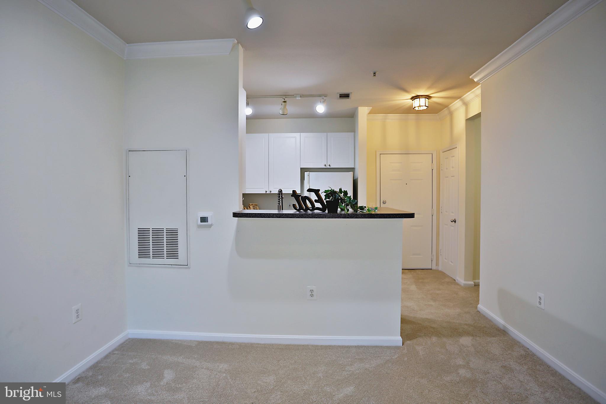 MARQUIS AT VIENNA STATION - Residential