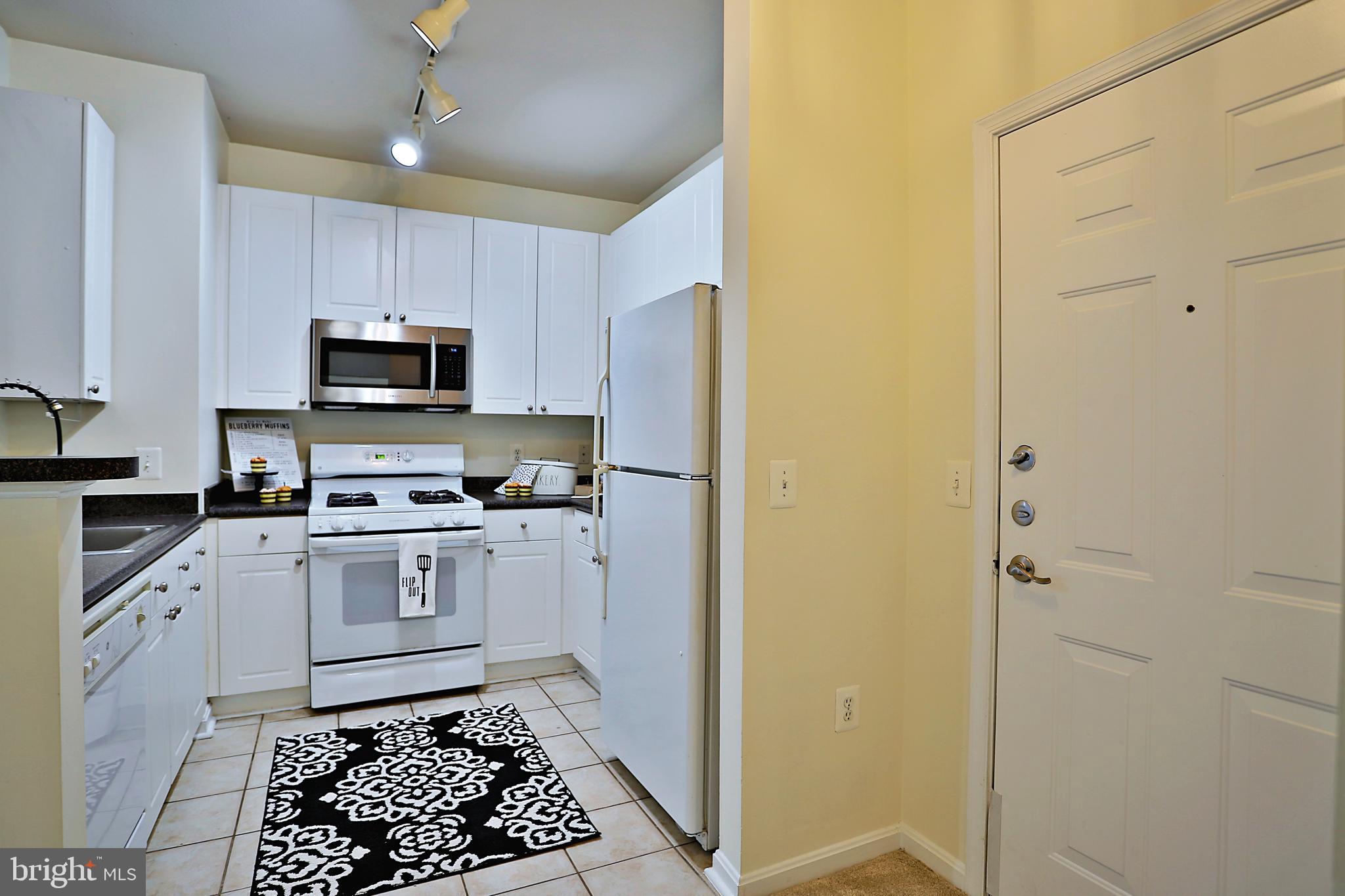 9490 VIRGINIA CENTER BOULEVARD 331