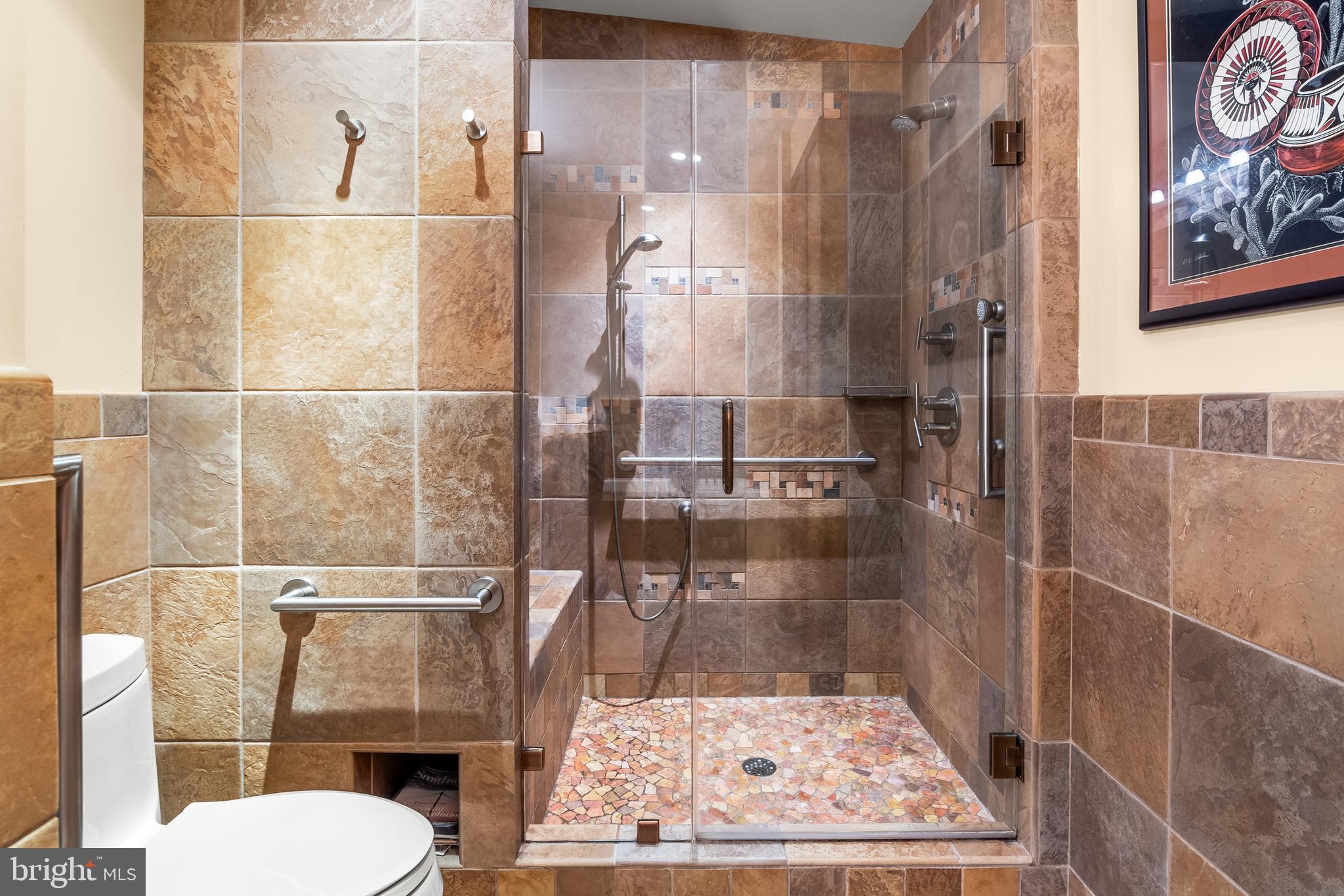 DUMBARTON - Residential