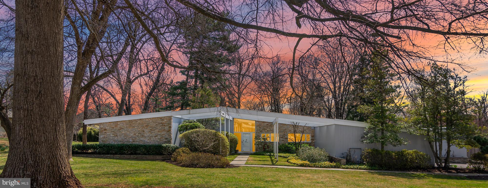 DUMBARTON - Residential