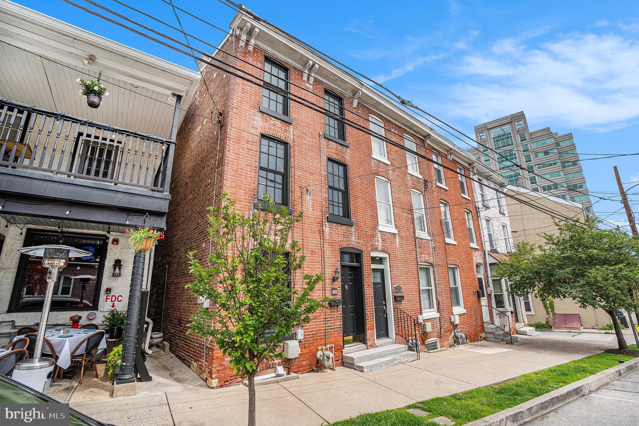 126 FORD STREET