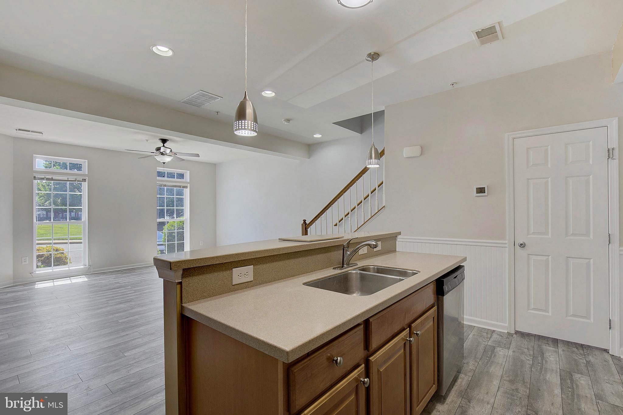 RICHFIELD STATION VILLAGE - Residential