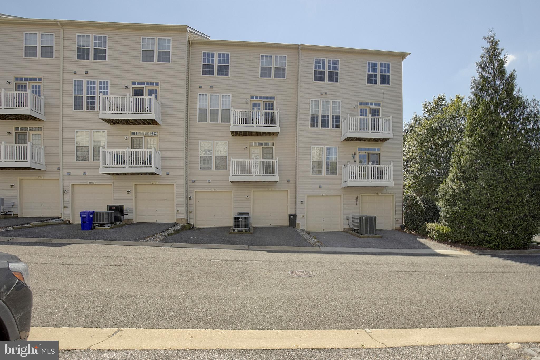 RICHFIELD STATION VILLAGE - Residential