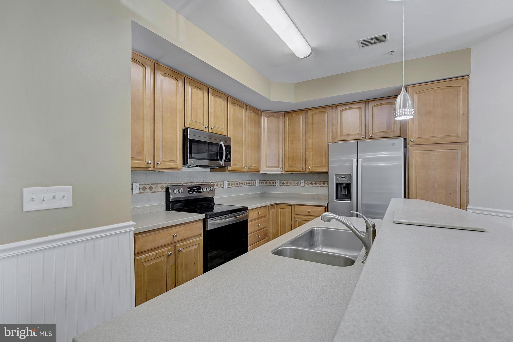 RICHFIELD STATION VILLAGE - Residential